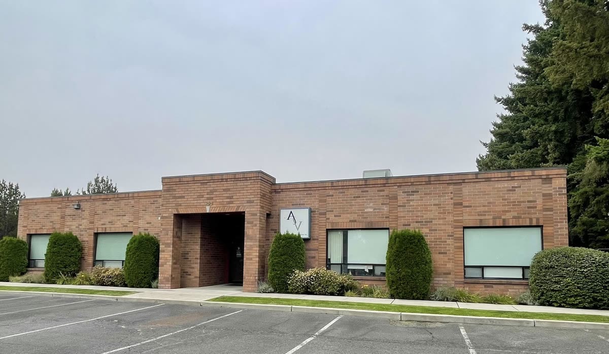 Amend building exterior
